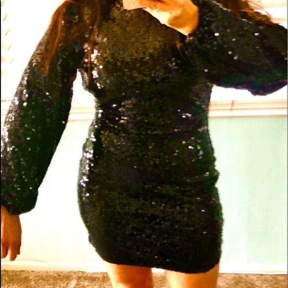 Black sequin mini - Picture 6 of 7